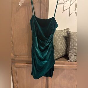 Windsor Elegant Green Velvet Dress size S